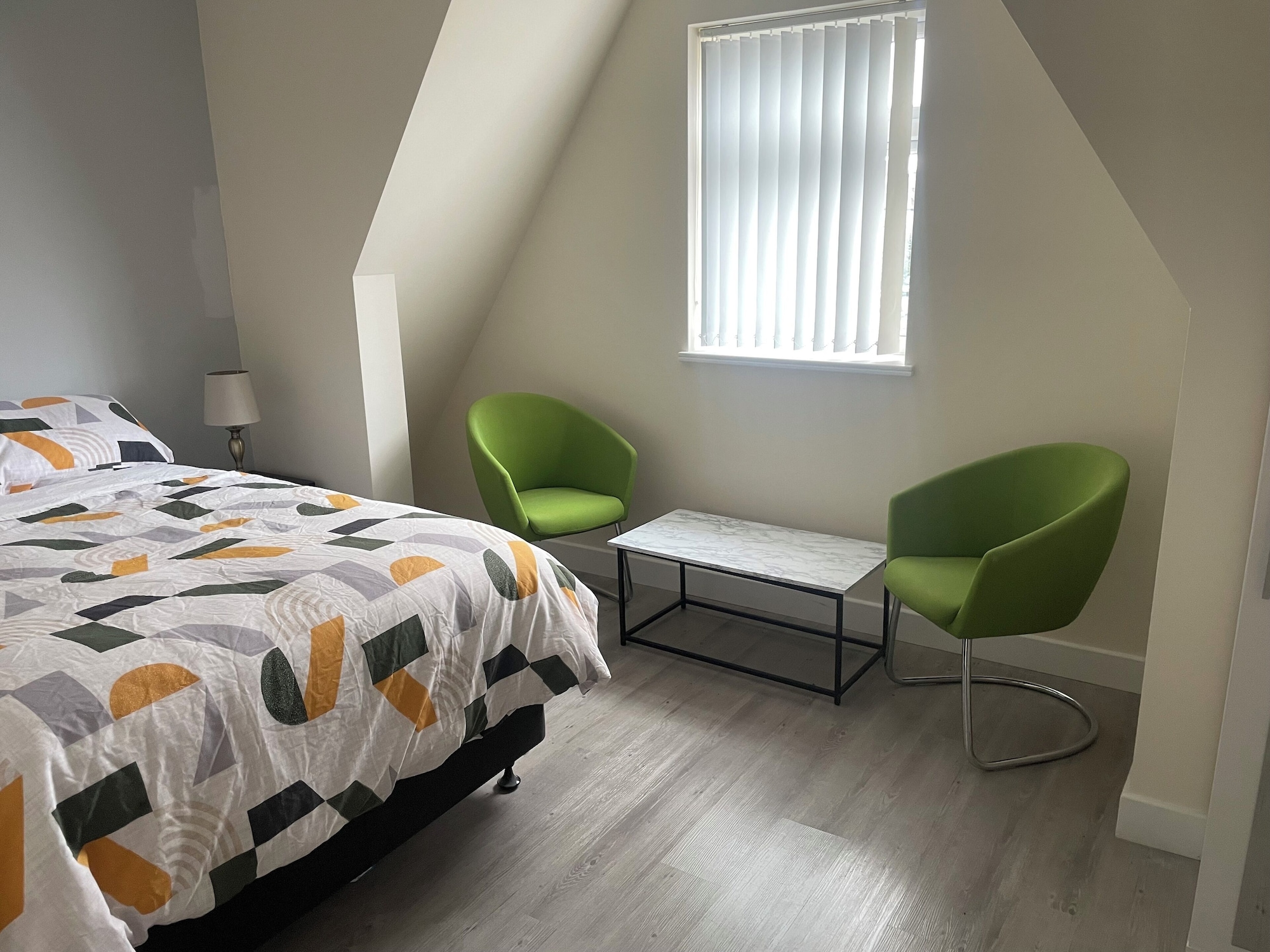 两卧室标准公寓