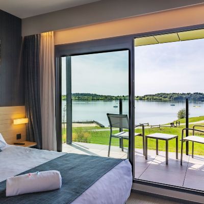 Superior Apartment, Kitchenette, Lake View (with Sofabed) Best Western Plus Golden Lakes Hotel Promo Code