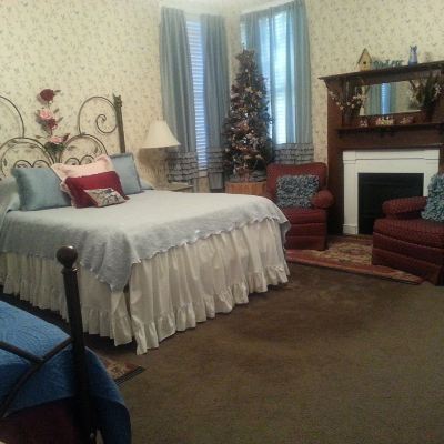 Triple Room, Ensuite (Inspired by Nature) Holly House of Hamilton Promo Code