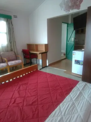 Rokas Hotel Hotele w: 