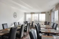 Le Leman Hotel