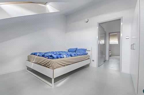 两卧室公寓带露台-洛弗特