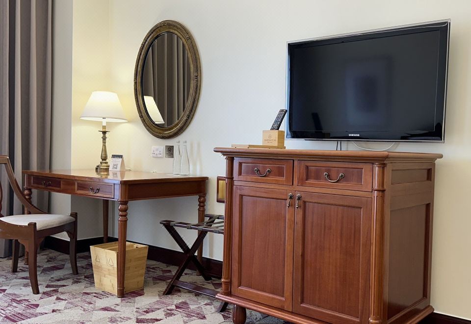 Sheraton Hanoi HotelSheraton Club King Room