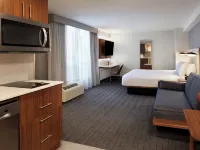 Courtyard Kitchener Hotels in Kitchener