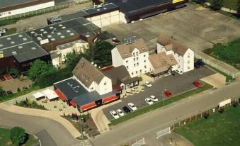 Hotel Restaurant l'Escale - Housity