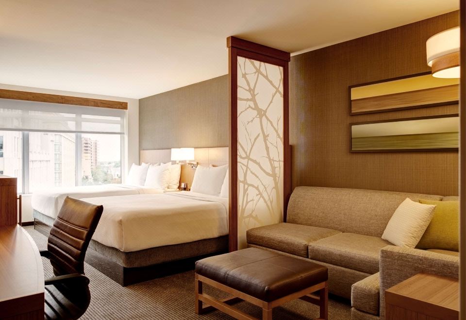 Hyatt Place Arlington Courthouse - Housity
