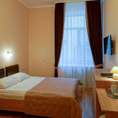 Comfort Double Room Aragon Hotel Promo Code