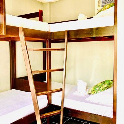 Economy Quadruple Room