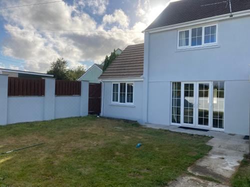 Bader HouseThree-Bedroom House