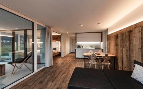 豪华套房-带水疗浴缸