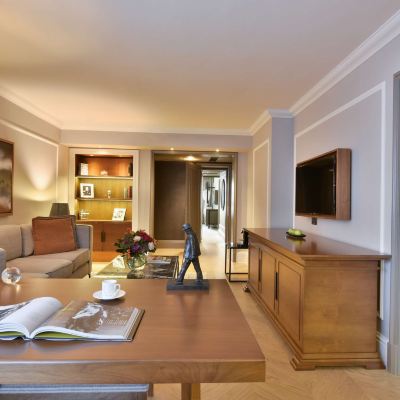 Two Bedroom Garden View Suite Hyatt Regency London - the Churchill Promo Code