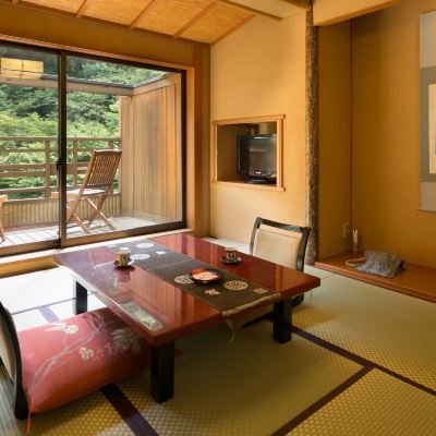 【山吹】リバーサイド和風ルーム　6畳+展望テラス付 豊島屋 クーポン