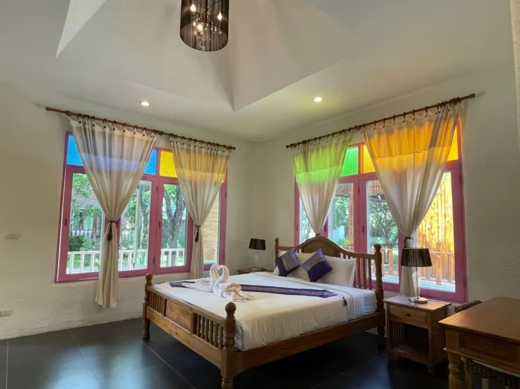 ห้องสแตนดาร์ด เตียงใหญ่หรือเตียงแฝด