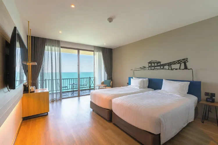 Koh Si Chang Sea View Deluxe-Two Single Beds