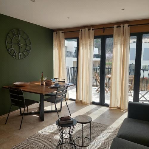 特大床一室房（带梳化床）