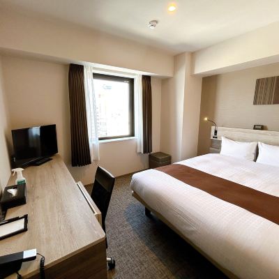 スタンダードダブルルームA　禁煙 スマイルホテルプレミアム函館五稜郭 クーポン