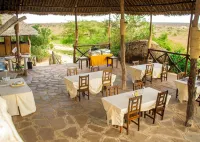 Kivuko Eco Camp Hotele w: 