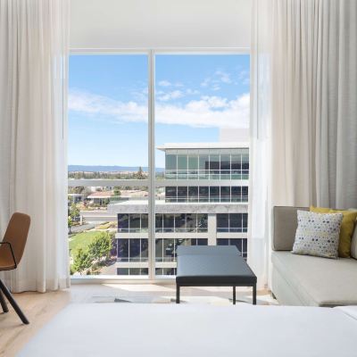 客房, 1 張特大床和 1 張梳化床 山景凱悦 Hyatt Centric 酒店優惠