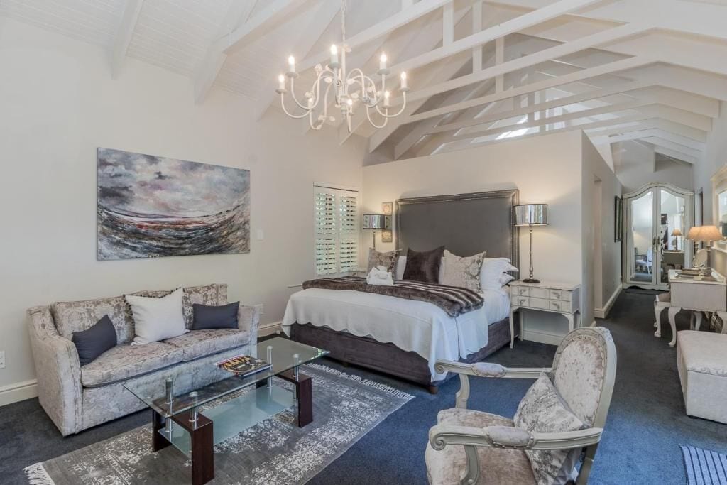 Fernwood Manor Boutique Guest House行政玫瑰套房