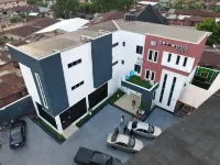 Optwood Hotel  호텔