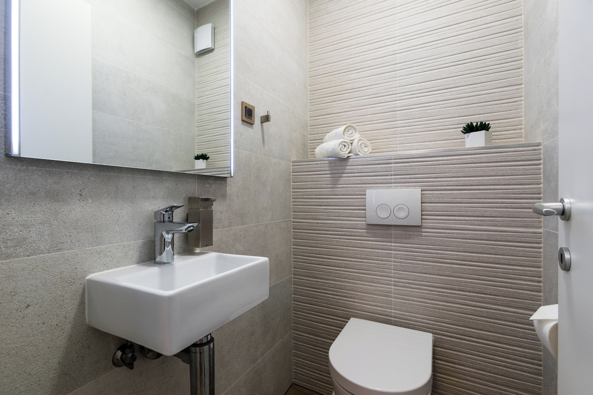 豪华双人或双床房