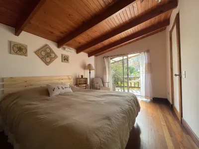 Tierra Magica B&B and Art Studio Hotel a 