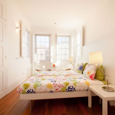 Deluxe Triple Room, Ensuite Porto Lounge Hostel & Guesthouse Promo Code