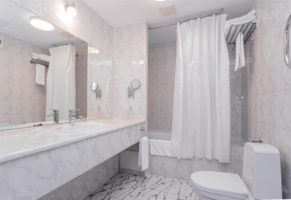 Best Western Plus Atakent Park HotelStandard Twin Room Smoking