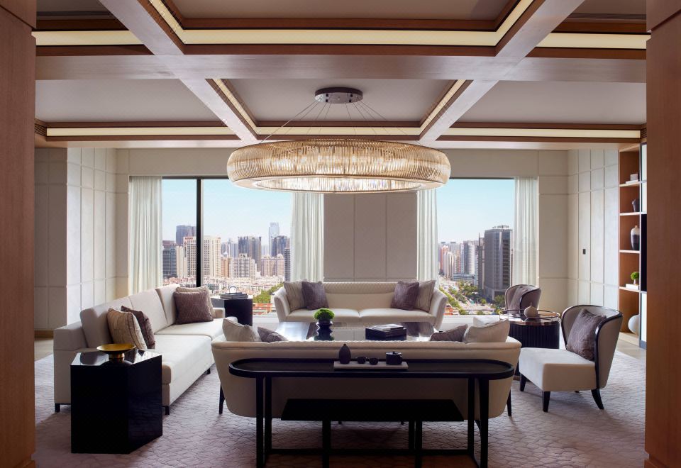 丽思套房I270度全景落地窗远眺秦岭