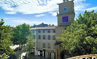 Grand Hôtel De La Poste