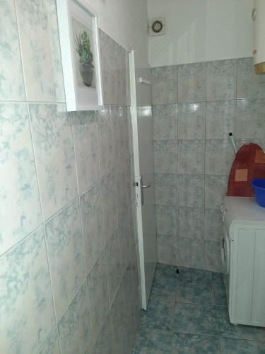 一室房 - 地面楼层