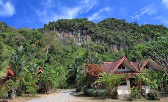 La-Ngu Phupha Resort