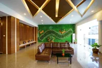 Intouch Riverside Hotel