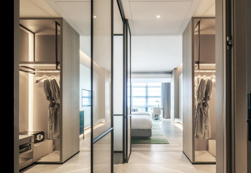 Investon Hotel Shenzhen LonghuaDeluxe 2-bed Room