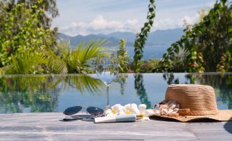 The Bridge Luxury Villa Nha Trang