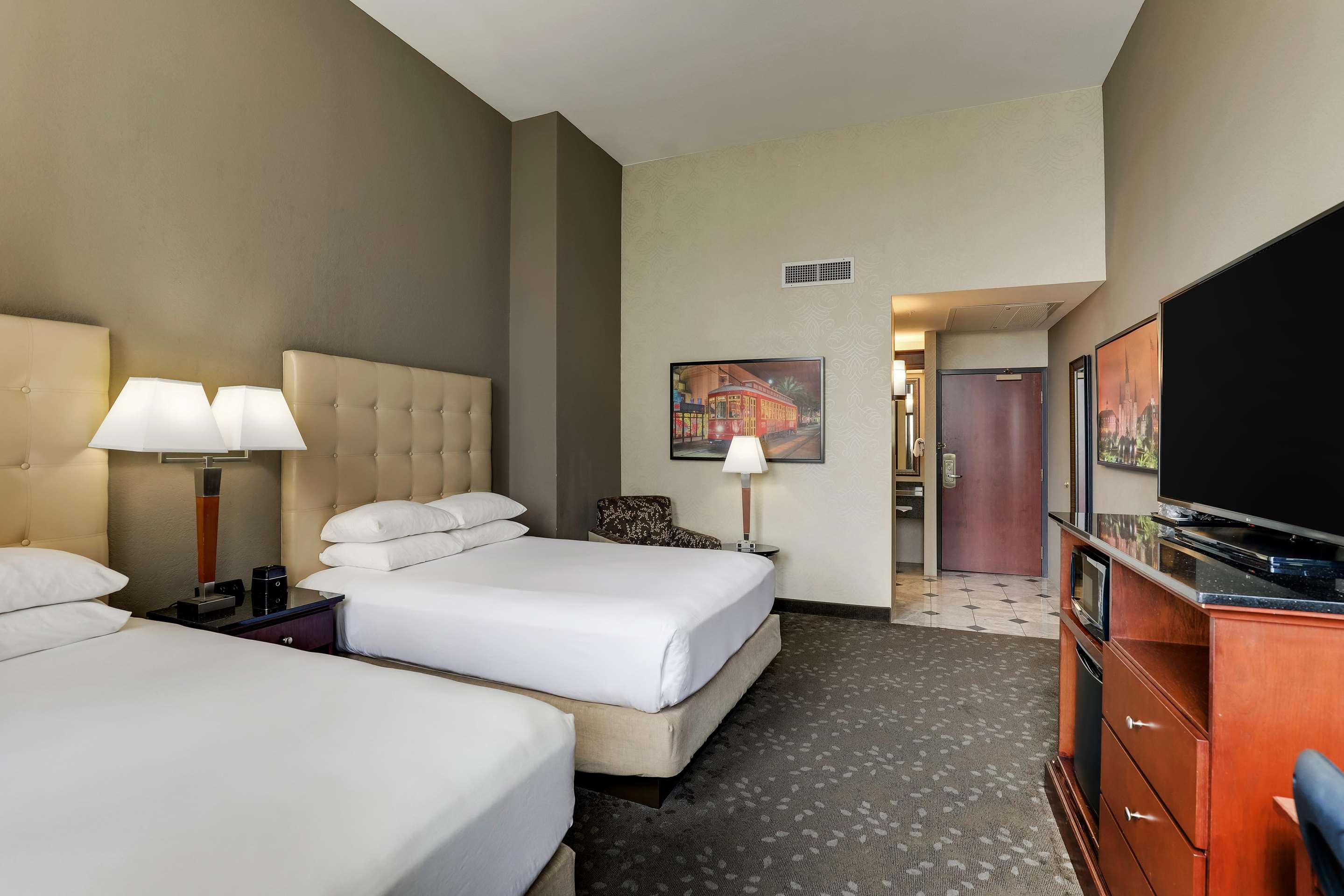 豪华大床间 - 带两张大床 - 高楼层