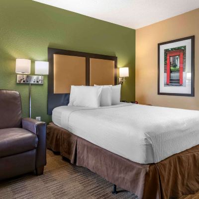 Queen Studio-Non-Smoking Extended Stay America Suites - Jacksonville - Southside - St Johns Towne Ctr Promo Code