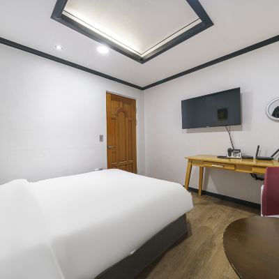 디럭스 룸 공주 H모텔 쿠폰