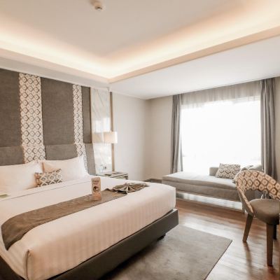 Executive King Room Solia Zigna Laweyan Promo Code