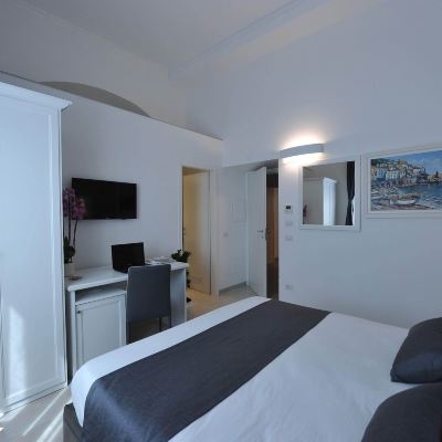 Classic Double Room Sorrento Bay Promo Code
