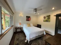 Jungle view bedroom with private entrance,outdoor private Bali style bathroom