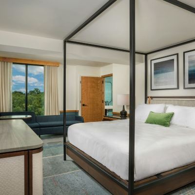 One-Bedroom Penthouse Suite With 1 King Bed And Balcony Merriweather Lakehouse, Autograph Collection Promo Code