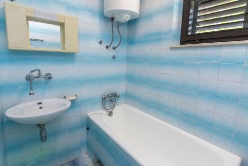 标准两卧室公寓