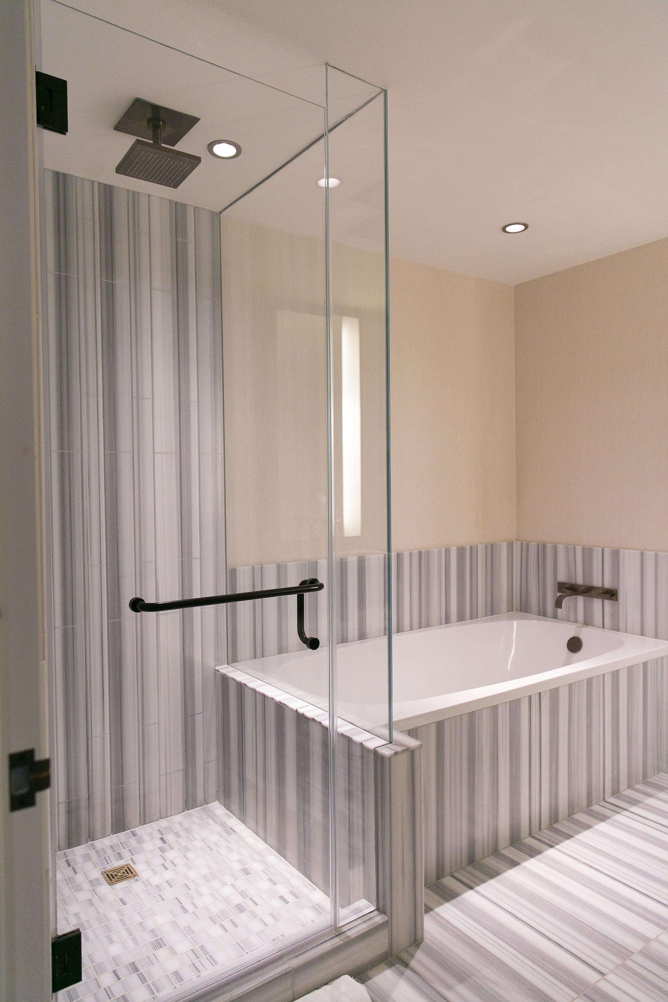 哈德逊广场特大床房