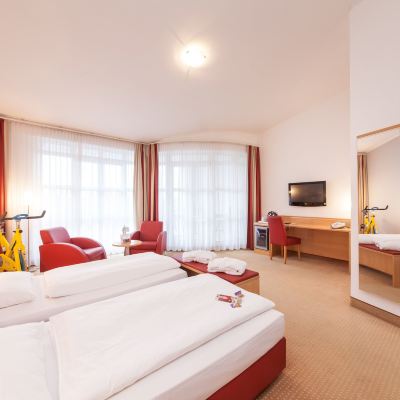 Comfort Double Room Hotel Offenbacher Hof Promo Code