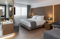 Elia Ermou Athens Hotel Отели в г. 