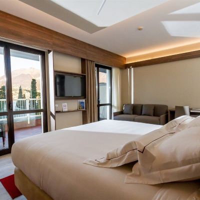 Deluxe Room Hotel Griso Collection Promo Code