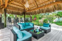 Tropical Breeze Resort
