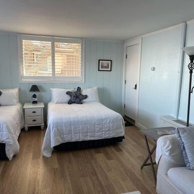Beach View Kitchen Room Vineyard Harbor Motel Promo Code