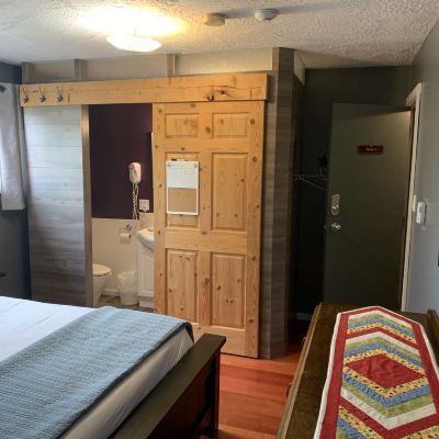 Room 3 Smithers Guesthouse Promo Code